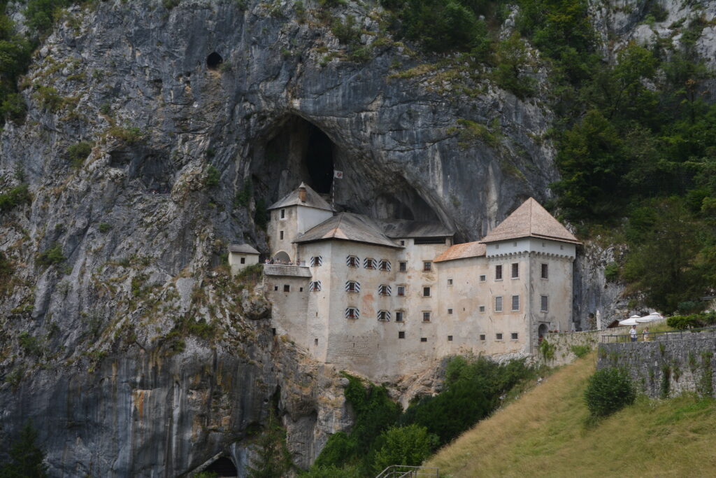 Predjama Castle